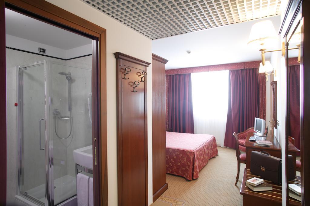 Locanda Al Castello Wellness Resort Cividale Del Friuli Phòng bức ảnh