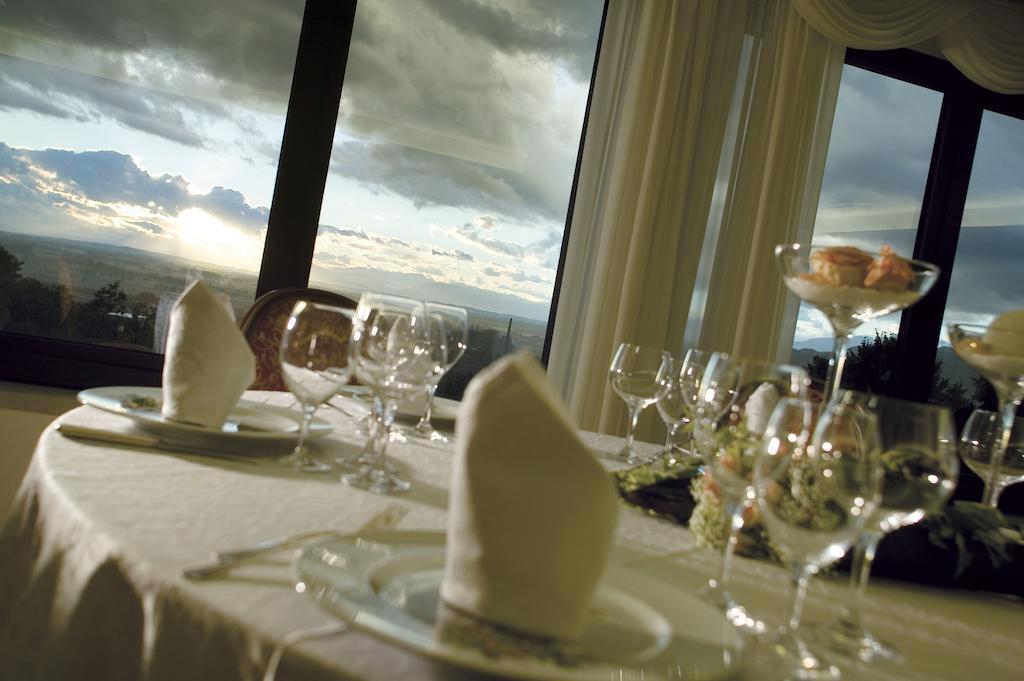 Locanda Al Castello Wellness Resort Cividale Del Friuli Ngoại thất bức ảnh
